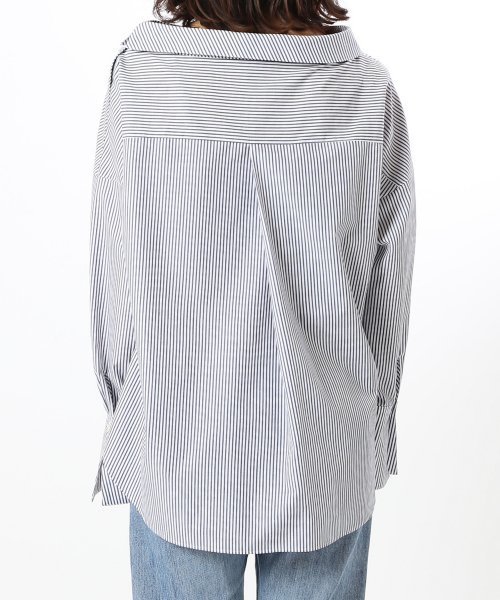 ivory court（アイボリーコート）の「100/2 ブロードサイドカラー シャツプルオーバー♯（シャツ/ブラウス・レディース・ネイビー/サックスブルー・FREE）」の13枚目の写真