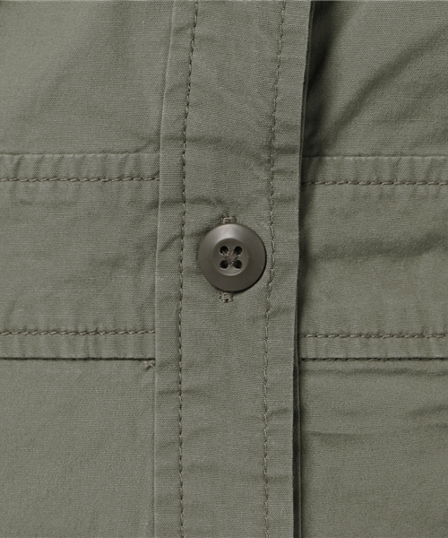 AVIREX（アヴィレックス）の「「InRed5月号掲載　女優の上戸彩さん着用商品」/ FUDGE5月号掲載商品/ avirex/ アヴィレックス/ S/S STRETCH SIDE POCKETS SH/ONE PIECE/ ストレッチ サイドポケット シャツワンピース（シャツワンピース・レディース・ベージュ/マスタード/セージグリーン・LARGE/SMALL/MEDIUM）」の7枚目の写真