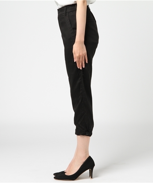 AVIREX(アヴィレックス)の「avirex/ アヴィレックス/ L-TENCEL STRECH TAPERED CROPPED PT/ テンセルストレッチ テーパード パンツ(その他パンツ・レディース・ブラック/オリーブ/ライトグレー・SMALL/LARGE/MEDIUM)」の5枚目の写真