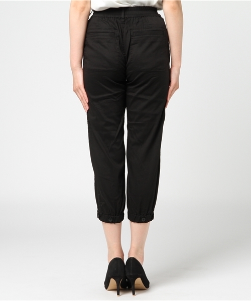 AVIREX(アヴィレックス)の「avirex/ アヴィレックス/ L-TENCEL STRECH TAPERED CROPPED PT/ テンセルストレッチ テーパード パンツ(その他パンツ・レディース・ブラック/オリーブ/ライトグレー・SMALL/LARGE/MEDIUM)」の6枚目の写真