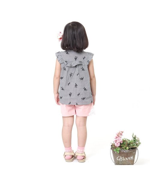 Seraph（セラフ）の「3色2柄ノースリーブブラウス（シャツ/ブラウス・キッズ・オフホワイト/ブラック/ネイビー・140/120/110/130/100/80/90/95）」の14枚目の写真