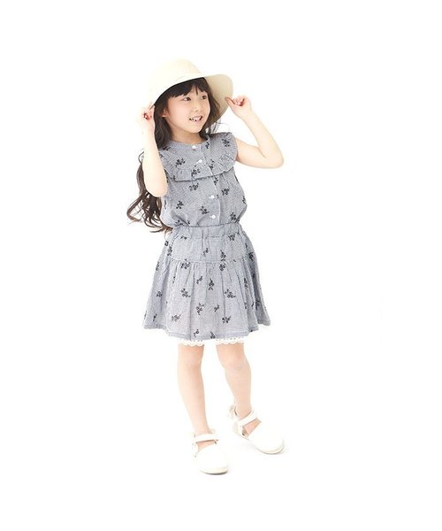 Seraph（セラフ）の「3色2柄ノースリーブブラウス（シャツ/ブラウス・キッズ・オフホワイト/ブラック/ネイビー・140/120/110/130/100/80/90/95）」の15枚目の写真