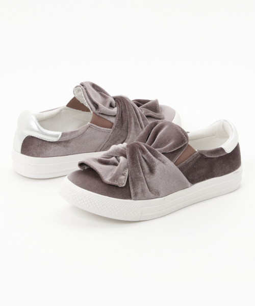 Green Parks(グリーンパークス)の「maRe maRe DAILYMARKET ・リボンベロアスリッポン(スニーカー・レディース・グレー/ブラック/ボルドー・L/M)」の11枚目の写真