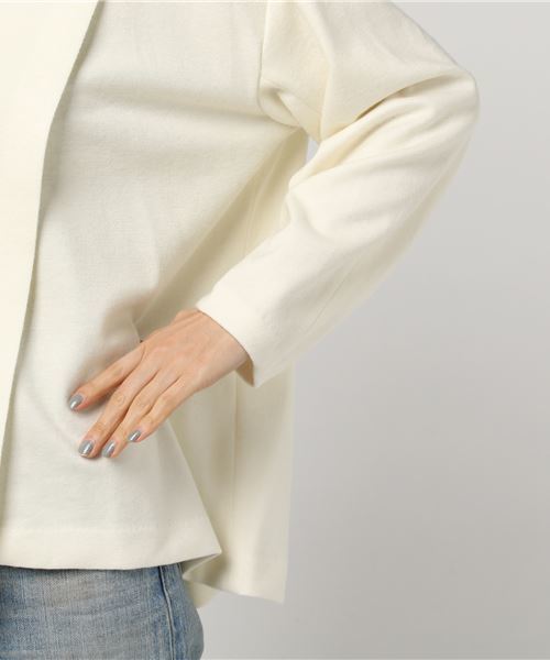 TATRAS CONCEPT STORE(タトラスコンセプトストア)の「Fluid(フルイド) ウールトップス(その他トップス・レディース・ホワイト/チャコールグレー・1/2)」の3枚目の写真