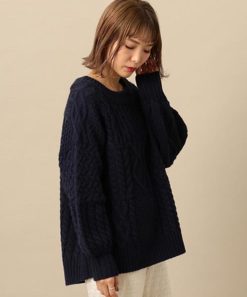 Another Edition(アナザーエディション)の「ケーブルパッチPO ◆(ニット/セーター・レディース・ネイビー/オフホワイト/ベージュ/ライム・FREE)」の1枚目の写真