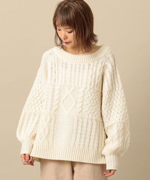 Another Edition(アナザーエディション)の「ケーブルパッチPO ◆(ニット/セーター・レディース・ネイビー/オフホワイト/ベージュ/ライム・FREE)」の2枚目の写真