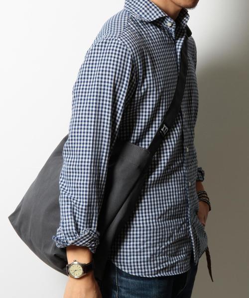 marimekko（マリメッコ）の「＜marimekko（マリメッコ）＞ MINI WEEKENDER/バッグ ◆（ショルダーバッグ・メンズ・ブラウン/オレンジ/ブラック/レッド/ターコイズブルー/ネイビー/ベージュ/ダークグレー/オリーブ・ONESIZE）」の13枚目の写真