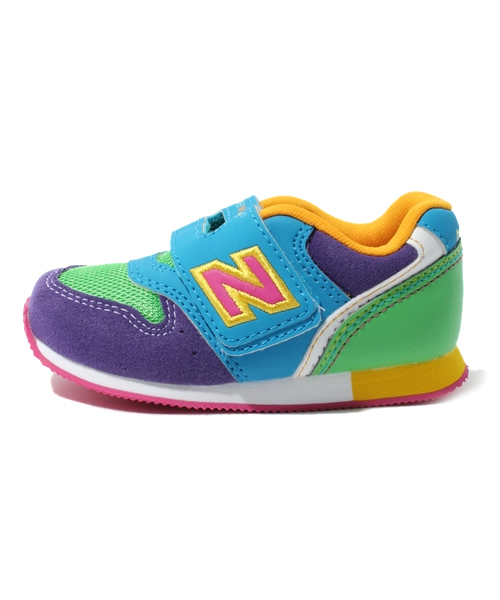 NANO universe(ナノユニバース)の「New Balance(ニューバランス) / Kids ベルクロスニーカー マルチ(スニーカー・キッズ・パープル/ピンク/グリーン・12/13/14/15 /16)」の4枚目の写真