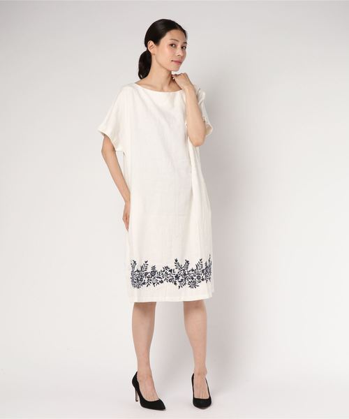 LBC（エルビーシー）の「刺繍ワンピース（ワンピース・レディース・ホワイト/ネイビー・M/L）」の5枚目の写真