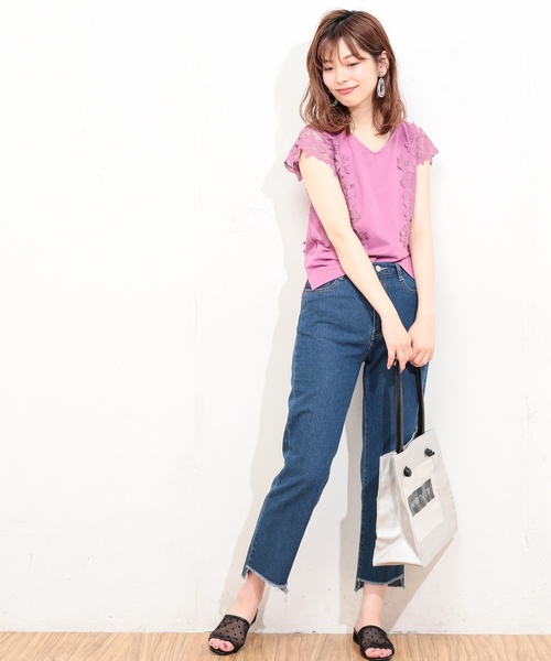 natural couture（ナチュラルクチュール）の「フラワーレース袖きれいめプルオーバー（Tシャツ/カットソー・レディース・ブラック/オフホワイト/ベージュ/ピンク・FREE）」の17枚目の写真