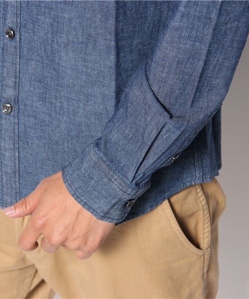 NANO universe（ナノユニバース）の「ダンガリーホリゾンタルシャツ（シャツ/ブラウス・メンズ・インディゴブルー/ネイビー/ブルー/サックスブルー・SMALL/MEDIUM/LARGE）」の9枚目の写真