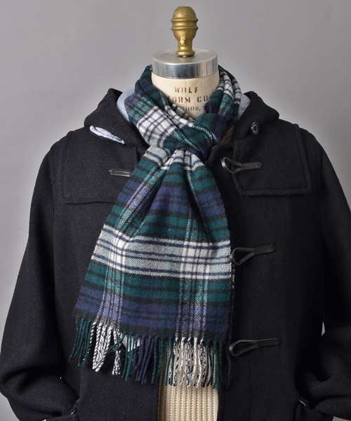 SHIPS JET BLUE(シップスジェットブルー)の「SGS: スコットランド製 ラム/チェック マフラー(マフラー・メンズ・グリーン/その他/オフホワイト/オリーブ/レッド/ネイビー/アイボリー/ブラック/ブルー/ダークブルー/カーキ/ワインレッド/グレー/ダークグレー/ロイヤルブルー/コバルトブルー/ダークカーキ/チャコールグレー/ホワイト系その他/ワイン・ONE SIZE)」の15枚目の写真