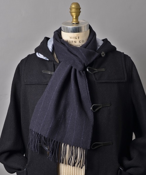 SHIPS JET BLUE(シップスジェットブルー)の「SGS: スコットランド製 ラム/チェック マフラー(マフラー・メンズ・グリーン/その他/オフホワイト/オリーブ/レッド/ネイビー/アイボリー/ブラック/ブルー/ダークブルー/カーキ/ワインレッド/グレー/ダークグレー/ロイヤルブルー/コバルトブルー/ダークカーキ/チャコールグレー/ホワイト系その他/ワイン・ONE SIZE)」の16枚目の写真