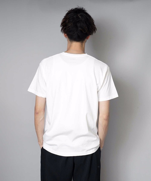 HANES(ヘインズ)の「【HANES/ヘインズ】【究極の肌触り】JAPAN FIT 2枚組 クルーネックT 丸胴・タグレス コットン100% 日本人向けサイズ(Tシャツ/カットソー・メンズ・ホワイト・SMALL/MEDIUM/LARGE/X-LARGE)」の5枚目の写真