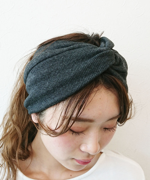 Three Four Time（ｽﾘｰﾌｫｰﾀｲﾑ）の「リブカット幅広ターバン（ヘアバンド・レディース・ブラック/ベージュ/グレー・FREE）」の12枚目の写真