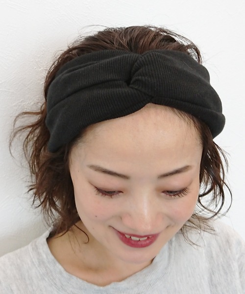 Three Four Time（ｽﾘｰﾌｫｰﾀｲﾑ）の「リブカット幅広ターバン（ヘアバンド・レディース・ブラック/ベージュ/グレー・FREE）」の10枚目の写真