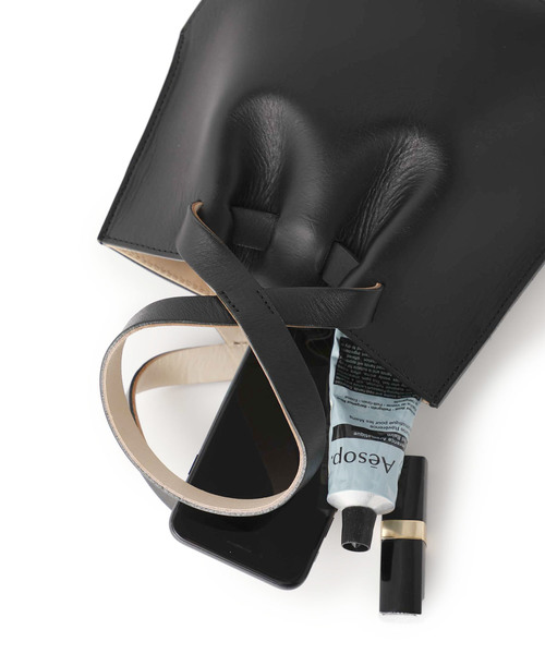 MARROW（マロウ）の「【MARROW(マロー)】ミニカーブハンドバッグ MR-17003（ハンドバッグ・レディース・ブラック/ブラウン・FREE）」の10枚目の写真