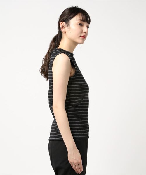 A/C DESIGN BY ALPHA CUBIC（エーシーデザインバイアルファキュービック）の「【WEB&一部店舗限定】モックネックノースリーブプルオーバー（Tシャツ/カットソー・レディース・ピンク/オフホワイト/マスタード/ブルー/ブラック・M size/L size）」の7枚目の写真