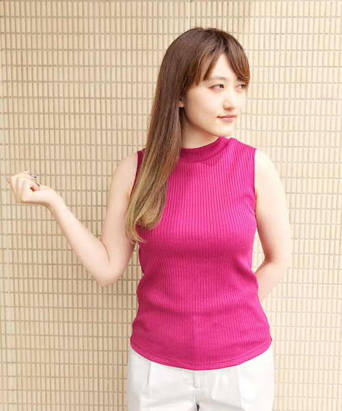 A/C DESIGN BY ALPHA CUBIC（エーシーデザインバイアルファキュービック）の「【WEB&一部店舗限定】モックネックノースリーブプルオーバー（Tシャツ/カットソー・レディース・ピンク/オフホワイト/マスタード/ブルー/ブラック・M size/L size）」の12枚目の写真