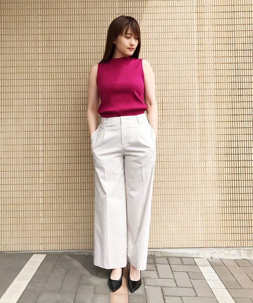 A/C DESIGN BY ALPHA CUBIC（エーシーデザインバイアルファキュービック）の「【WEB&一部店舗限定】モックネックノースリーブプルオーバー（Tシャツ/カットソー・レディース・ピンク/オフホワイト/マスタード/ブルー/ブラック・M size/L size）」の10枚目の写真