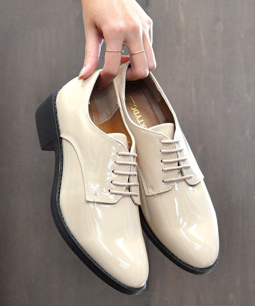 LibertyDoll（リバティードール）の「Liberty Doll / 美脚マニッシュレースアップシューズ(5433) オックスフォードシューズ（ドレスシューズ・レディース・ワイン/ブラック/ブラウン/ブラック系その他/ネイビー/ベージュ/シルバー/ブラウン系その他/ピンク/ブラック系その他2/ベージュ系その他/グレー/ダークブラウン/アイボリー/ベージュ系その他2・35/40/38/39/36/37）」の10枚目の写真