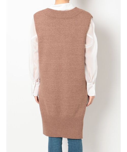 dazzlin（ダズリン）の「Ｖネックロングニットベスト（ベスト・レディース・ブルー/グリーン/アイボリー/モカ・FREE）」の17枚目の写真