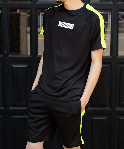 SHISKY（シスキー）の「DRY MESH ライン切り替え 半袖Tシャツ ショートパンツ セットアップ（Tシャツ/カットソー・メンズ・レッド/ブラック系その他/ライム/オフホワイト/ブラック系その他2/ブラック・L/XL/M）」の9枚目の写真