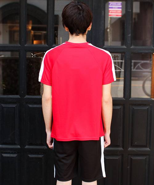 SHISKY（シスキー）の「DRY MESH ライン切り替え 半袖Tシャツ ショートパンツ セットアップ（Tシャツ/カットソー・メンズ・レッド/ブラック系その他/ライム/オフホワイト/ブラック系その他2/ブラック・L/XL/M）」の17枚目の写真