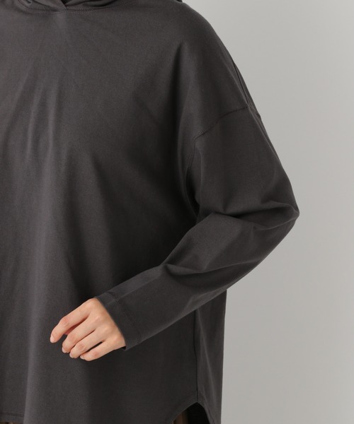 LEPSIM(レプシィム)の「USAコットンラウンドプルパーカー(パーカー・レディース・チャコールグレー/ライトブルー/ボルドー/グレイッシュベージュ・FREE)」の12枚目の写真