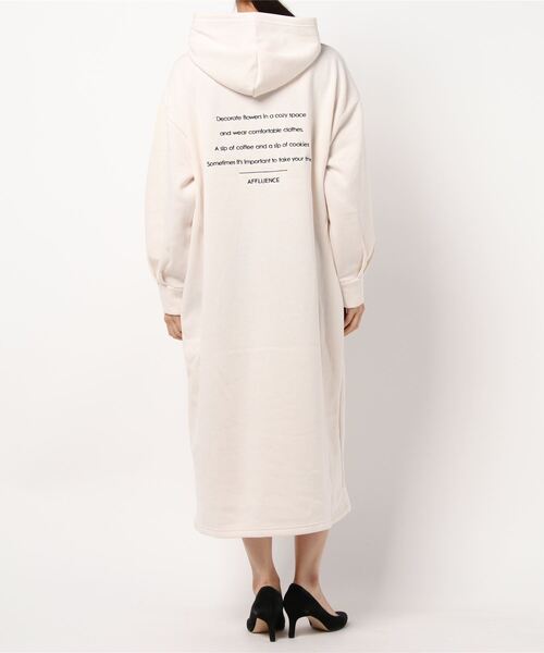 KOBE LETTUCE（コウベレタス）の「ロゴ刺繍裏起毛スウェットワンピース（ワンピース・レディース・グレイッシュベージュ/チャコール/ベージュ系その他・FREE）」の8枚目の写真