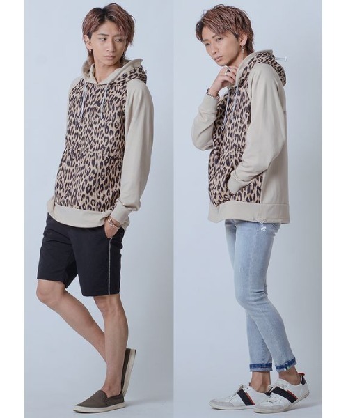 REGIEVO（レジエボ）の「REGIEVO ラグラン ビッグシルエットパーカー（パーカー・メンズ・ベージュ系その他/ブラック/ブラック系その他/オフホワイト・L/XL/M）」の6枚目の写真