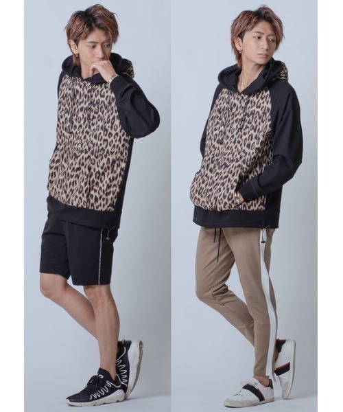 REGIEVO（レジエボ）の「REGIEVO ラグラン ビッグシルエットパーカー（パーカー・メンズ・ベージュ系その他/ブラック/ブラック系その他/オフホワイト・L/XL/M）」の9枚目の写真