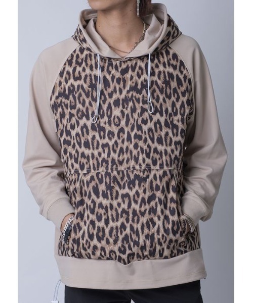 REGIEVO（レジエボ）の「REGIEVO ラグラン ビッグシルエットパーカー（パーカー・メンズ・ベージュ系その他/ブラック/ブラック系その他/オフホワイト・L/XL/M）」の7枚目の写真