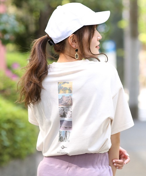 チチカカ（チチカカ）の「バックラインフォトＴシャツ（Tシャツ/カットソー・レディース・ホワイト/ブルー・FREE）」の2枚目の写真