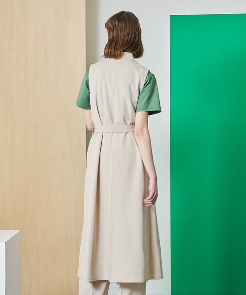 UNITED TOKYO（ユナイテッドトウキョウ）の「ショートレザー2WAYトレンチ（トレンチコート・レディース・ベージュ/ブラック/ブラウン・1）」の13枚目の写真