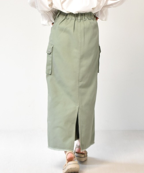 RETRO GIRL（レトロガール）の「カーゴポケットロングスカート（スカート・レディース・ダークブルー/オフホワイト/グリーン/ブラック・FREE）」の7枚目の写真