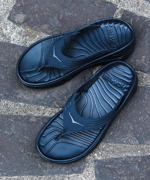 HOKA（ホカ）の「＜HOKA ONE ONE＞ ORA RECOVERY FLIP/オラ リカバリー フリップ（サンダル・メンズ・ブラック/ネイビー・9/10/8/7）」の3枚目の写真