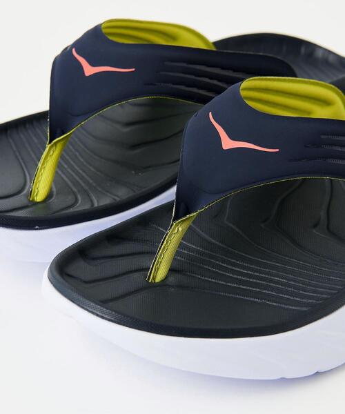 HOKA（ホカ）の「＜HOKA ONE ONE＞ ORA RECOVERY FLIP/オラ リカバリー フリップ（サンダル・メンズ・ブラック/ネイビー・9/10/8/7）」の5枚目の写真