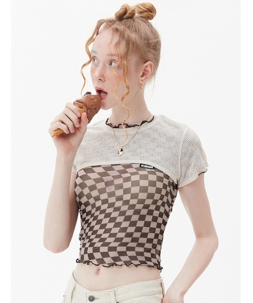 KIRSH(キルシー)の「『KIRSH/キルシー』WAVE STITCH CROP T-SHIRT KH/ウエーブステッチクロップド丈 半袖Tシャツ(Tシャツ/カットソー・レディース・ブラウン/アイボリー・FREE)」の1枚目の写真