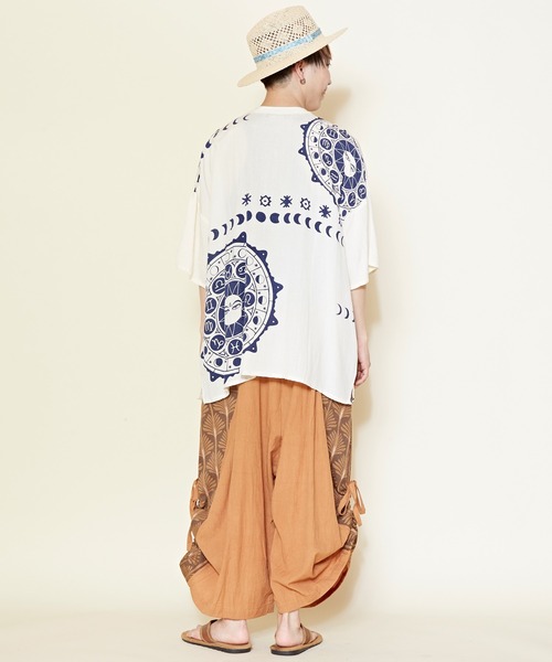 チャイハネ（チャイハネ）の「【チャイハネ】サンムーンMEN'Sシャツ（シャツ/ブラウス・メンズ・ホワイト/オレンジ/ブルー/ブラック/カーキ・FREE）」の14枚目の写真