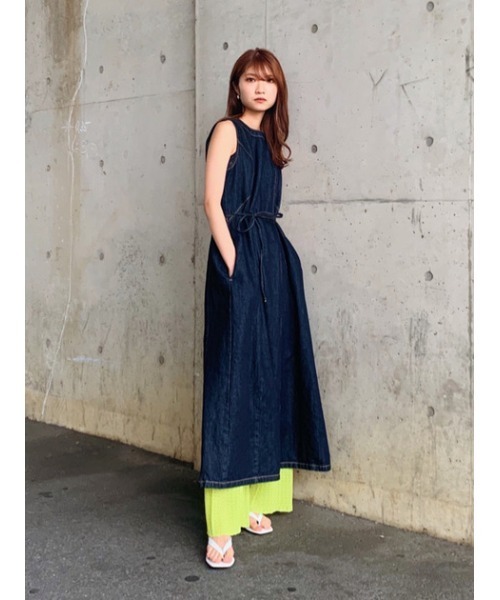 【美品】 moussy BACK OPEN DENIM LONG トップス MOUSSY（マウジー）の「BACK OPEN DENIM LONG トップス（その他