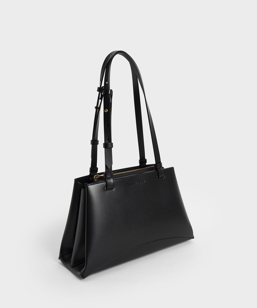 CHARLES & KEITH（チャールズ & キース）の「ダブルハンドル トラペーズトート / Double Handle Trapeze Tote（トートバッグ・レディース・ブラック/グリーン/ライトブラウン/クリーム・L）」の16枚目の写真