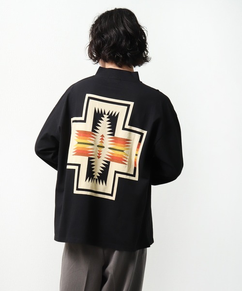 PENDLETON(ペンドルトン)の「【 PENDLETON / ペンドルトン 】 UNISEX MOCK NECK Tshirt ユニセックス モックネック ロンT バックプリント MNY(Tシャツ/カットソー・メンズ・ホワイト/ブラック/ベージュ/グレイッシュベージュ・M/L/XL)」の11枚目の写真