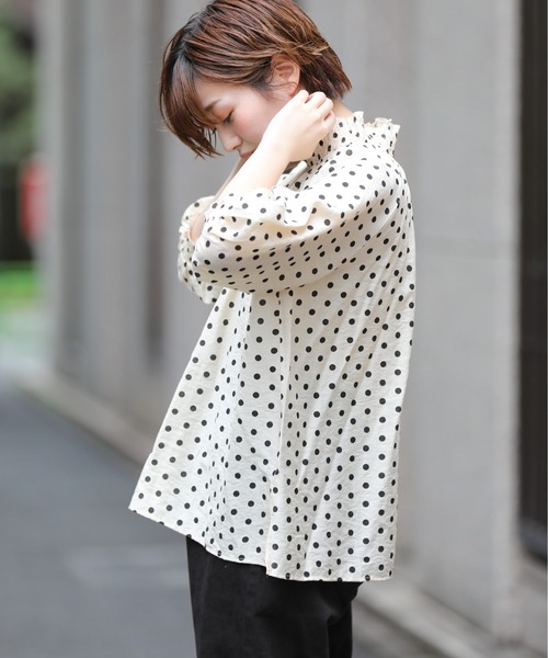 sakishimatokyo（サキシマトーキョー）の「【ZOZO限定】サキシマamp「シャーリングドットハイネックブラウス」（Tシャツ/カットソー・レディース・ピンク/アイボリー/ブラック・FREE）」の11枚目の写真