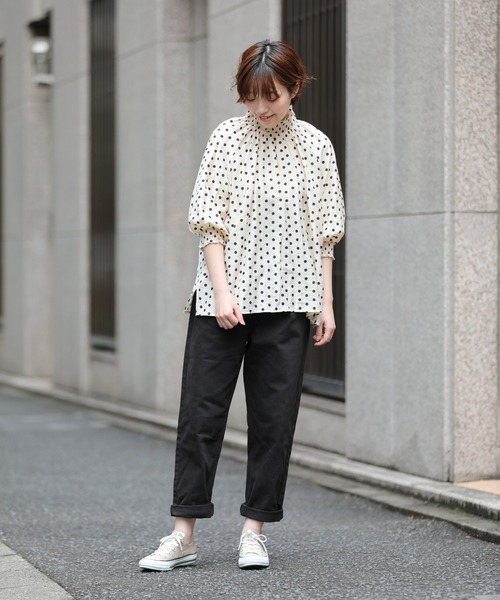 sakishimatokyo（サキシマトーキョー）の「【ZOZO限定】サキシマamp「シャーリングドットハイネックブラウス」（Tシャツ/カットソー・レディース・ピンク/アイボリー/ブラック・FREE）」の10枚目の写真