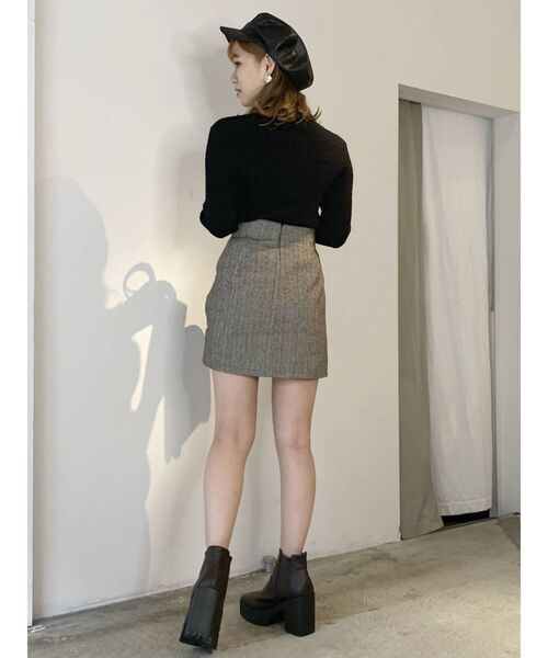 dazzlin（ダズリン）の「リボンポイントミニスカート（スカート・レディース・ブラック/ブラウン/グレー・SMALL/MEDIUM）」の7枚目の写真