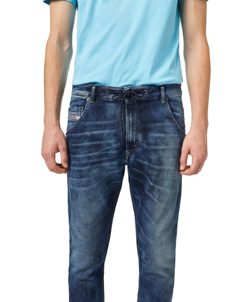 DIESEL（ディーゼル）の「DIESEL FW21 デニムパンツ ジョグジーンズ レギュラーフィット BCI サステナブル（デニムパンツ・メンズ・ブルー・30inch/26inch/28inch/34inch/32inch/36inch）」の3枚目の写真