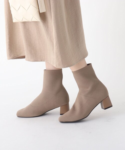 OPAQUE.CLIP(オペークドットクリップ)の「◆スクエアトウニットソックスブーツ【洗える成形インソール/WEB限定サイズ】(ブーツ・レディース・カーキ/ベージュ/ブラック・03/02/01)」の1枚目の写真