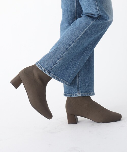 OPAQUE.CLIP(オペークドットクリップ)の「◆スクエアトウニットソックスブーツ【洗える成形インソール/WEB限定サイズ】(ブーツ・レディース・カーキ/ベージュ/ブラック・03/02/01)」の3枚目の写真