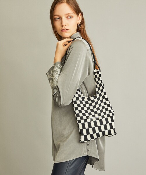 LASTFRAME（ラストフレーム）の「【LASTFRAME(ラストフレーム)】イチマツマーケットバッグ S L21202（ショルダーバッグ・レディース・ブラック/グリーン・FREE）」の13枚目の写真